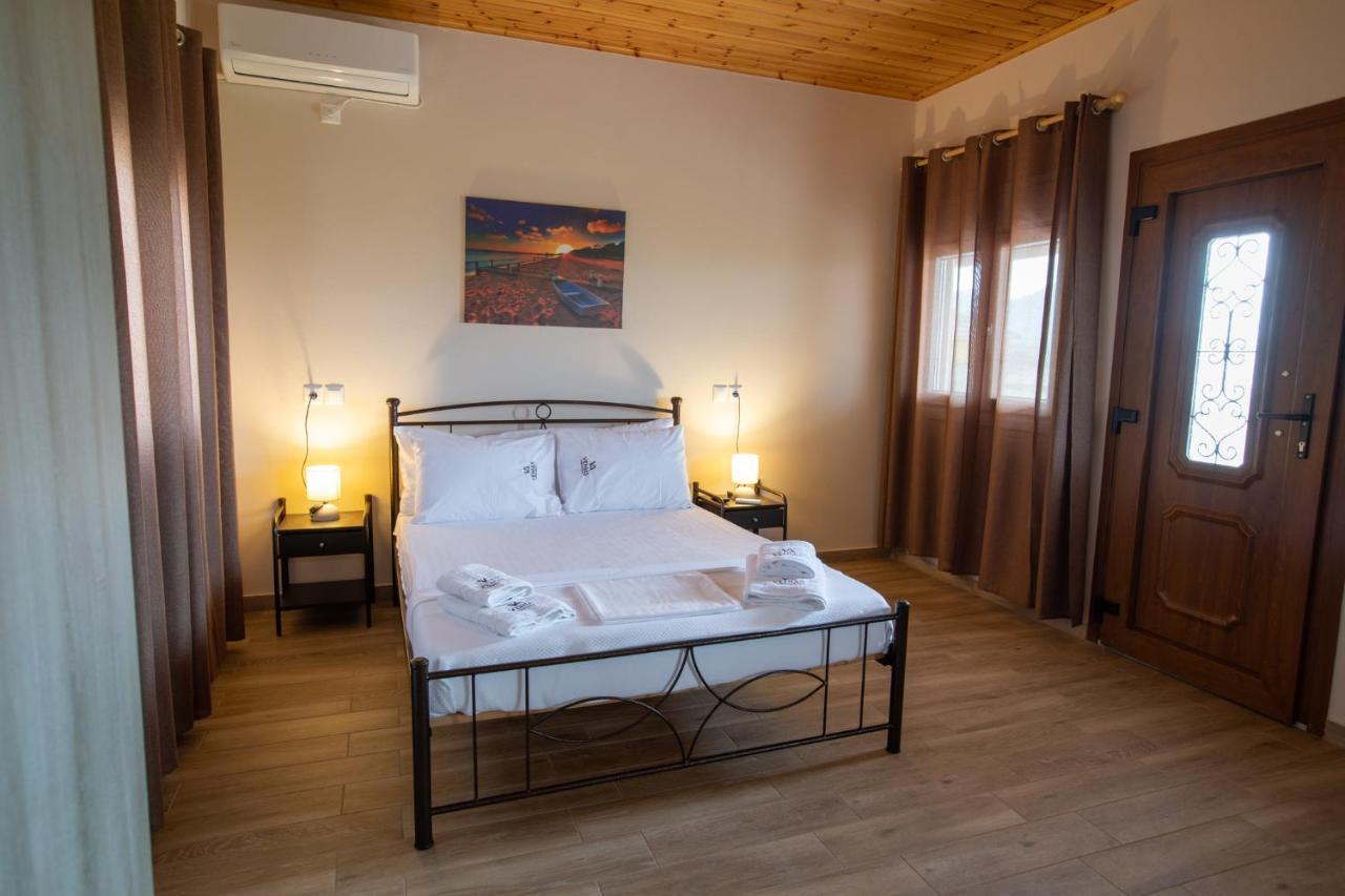 Venia'S Apartments Скала Ересу Екстериор снимка